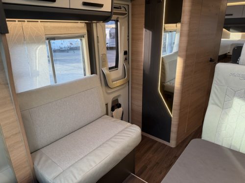 Knaus L!VE Ti 700 MEG PLATINUM SELECTION Foto: 17