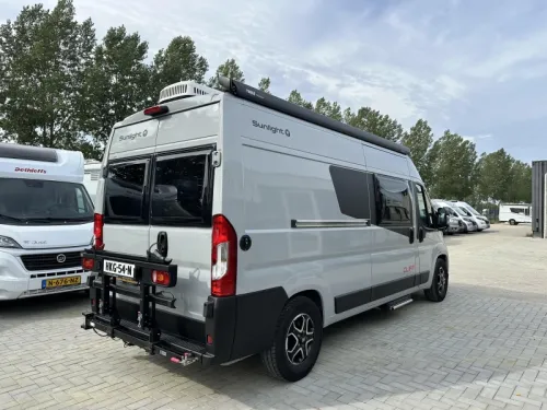 Sunlight Cliff 602 Adventure Edition 602 single beds, roof air conditioning photo: 3