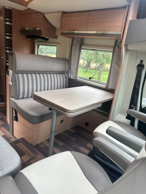 Knaus Sky Wave 650 MF Foto: 7