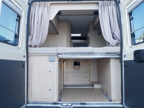 P&ouml;ssl 2win, 6 Meter Van conversion, Towing hitch, Diesel heater photo: 20