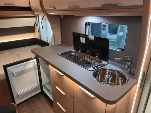 Knaus Sudwind Black Selection 420 QD photo: 4