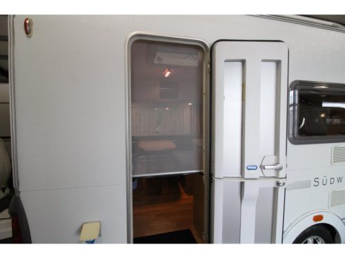 Knaus Sudwind Gold Edition 420 QD Rangierhilfe, Fahrradtr&auml;ger Foto: 17