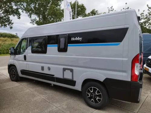 Hobby Ontour Van 600 FT NAVI CAMERA AWNING photo: 1
