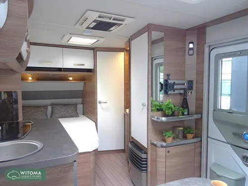 Knaus Sport 450 FU sch&ouml;ne Ausf&uuml;hrung! Foto: 3