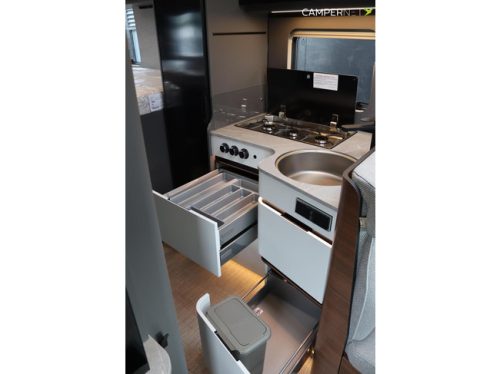 Hymer BMC-T 600 170hp Automatic | Lithium | Diesel heating | Single beds | Premium equipment line | Inverter | SLC Chassis | Seat photo: 13