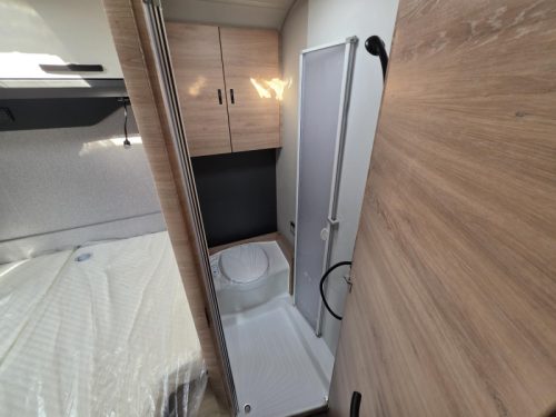 Knaus L!ve Wave 650 MF Platinum 2027 model  foto: 9