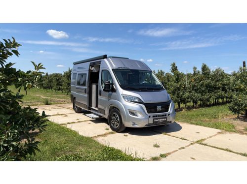 P&ouml;ssl Summit Shine 600 L AUTOMATIC/AIRCON/TOWBAR/2BATTERIES/GAS DUO/ELEC PARKING BRAKE/ALLSEASONS photo: 0