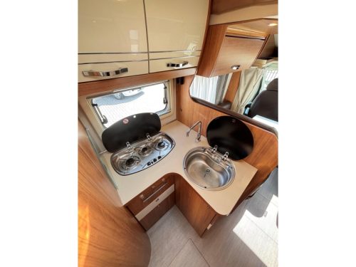 Eura Mobil Terrestra 720 Single beds/2015/Pop-top roof photo: 9