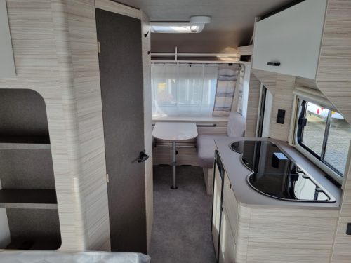 Dethleffs C'Joy 460 LE Active - Einzelbetten! Foto: 2