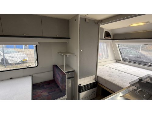 Beyerland Sprinter 430 TM Sitzgruppe Festbett Toilette Foto: 4