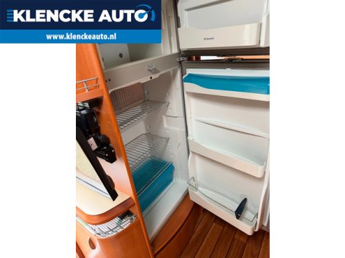 Hobby D 650 FLC 122.223km Air suspension Air conditioning Cruise control Fixed bed Oven WELL MAINTAINED LPG Neat photo: 21