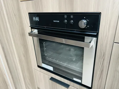 Kabe Royal 560 GLE B2 - KS Foto: 17