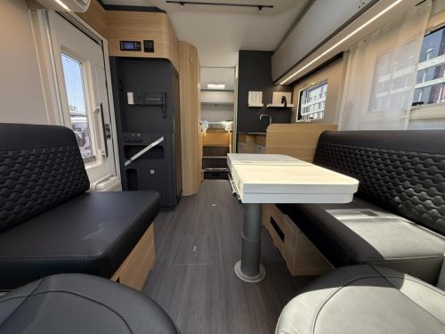 Adria Coral 650 DL - AUTOMAAT Foto: 7