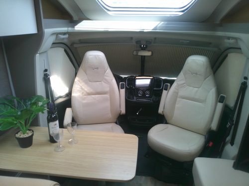 LMC Tourer 660 G 70-Years automatic photo: 6