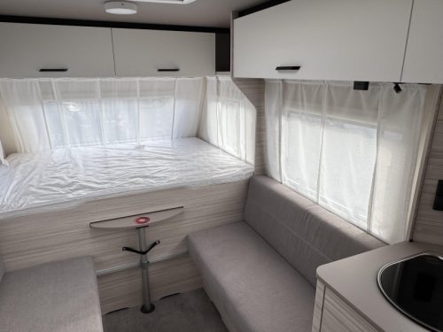 Dethleffs C'Joy 480 QLK Lit superpos&eacute; avec 3 couchages photo : 16