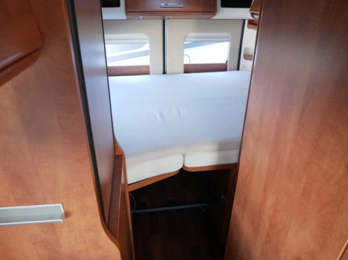 Carthago Malibu Van 600, 6 Meter Kastenwagen, Gro&szlig;es Bett!! Foto: 17