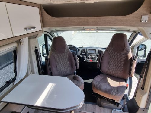 P&ouml;ssl Roadcruiser 640 Excellent condition, low mileage photo: 1