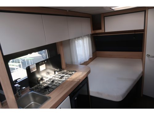 Knaus Sport 450 FU ZGAN !! MIT VORZELT Foto: 8