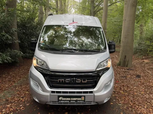 Carthago Malibu Van 600 Vast Bed Airco 2016  foto: 2