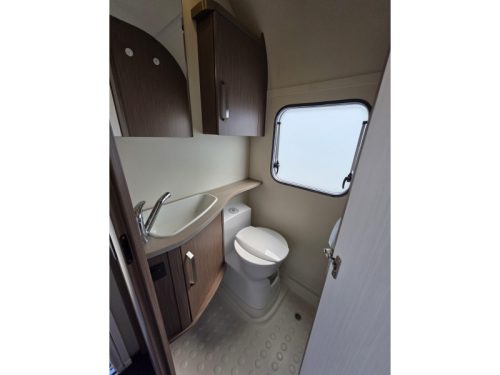 Knaus Lifestyle 550 LK Lounge & Etagenbett Foto: 16