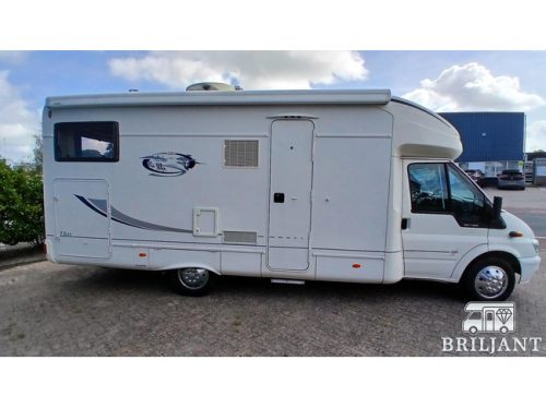 LMC LIBERTY 688 TI AUTOMAAT/Querbett Foto: 2
