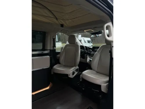 Mercedes-Benz V-Class Marco Polo 250 all options photo: 7