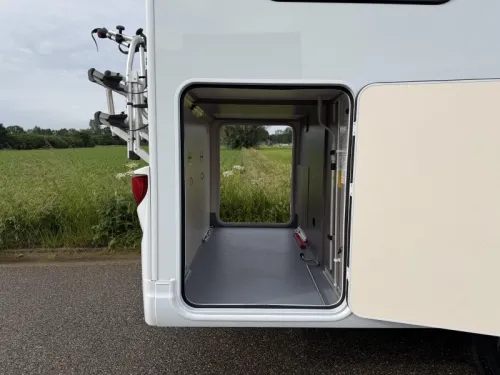 Hobby On Tour Edition 65 GE Thule bicycle lift, 165HP photo: 21
