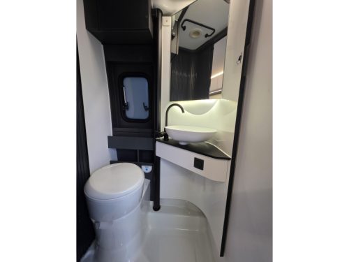 Adria Twin Supreme 640 SLB foto: 15