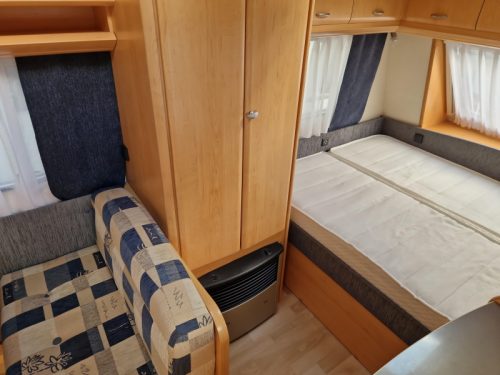 Hobby De Luxe 400 SF Rangierhilfe/Vorzelt/Fahrradtr. Foto: 3
