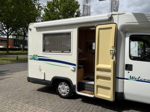 Chausson Welcome 50 5.40m COMPACT! CIRCULAR SEATING + FOLDING BED photo: 3