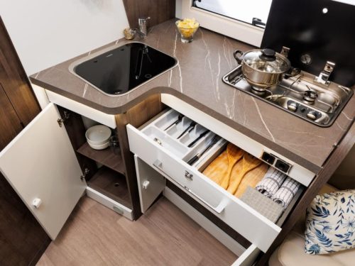 Benimar Tessoro 488 NOW WITH &euro;14,000 DISCOUNT photo: 13