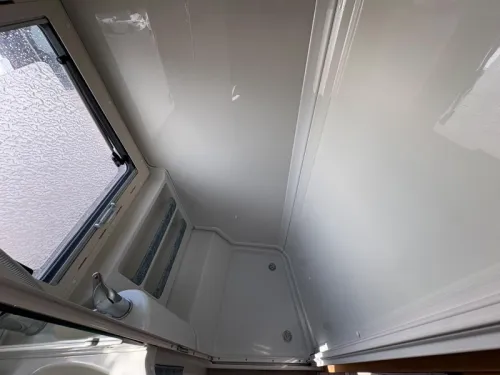 Weinsberg Komet 680 MQ,Fixed bed,Pop-top roof  photo: 19