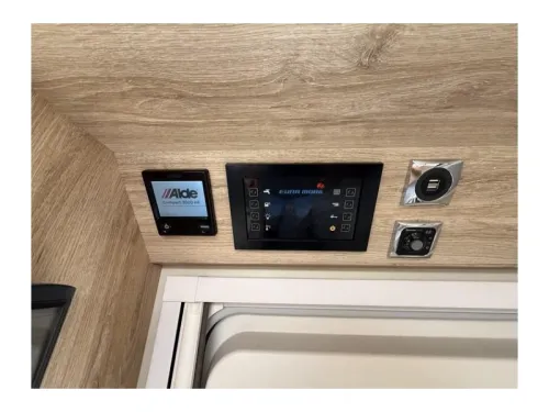 Eura Mobil Profila T 696 EB Single beds, ALDE, TOP photo: 15