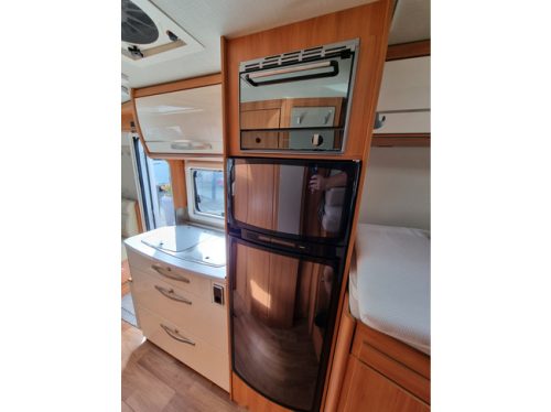 Hymer Exsis 678 | Automatic | Euro-6b | Single beds | Drop-down bed | Camera | Navigation | Top condition! photo: 9