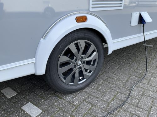 Knaus Sport Platinum 500 QDK STAPELBED-ACTIE MODEL Foto: 2