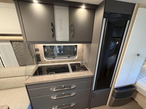 Hobby De Luxe 540 UL New | Action model 2026 photo: 9