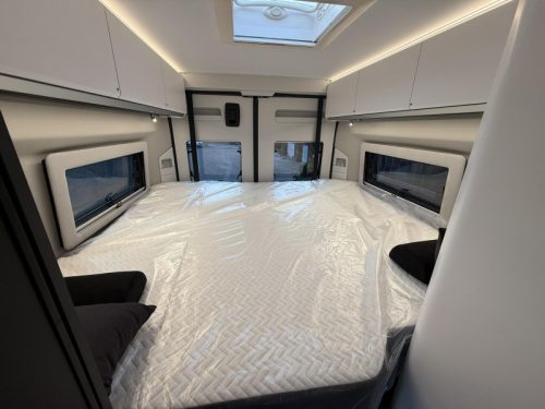 Adria Twin Supreme 640 SGX 180PK - Heavy chassis  Foto: 19