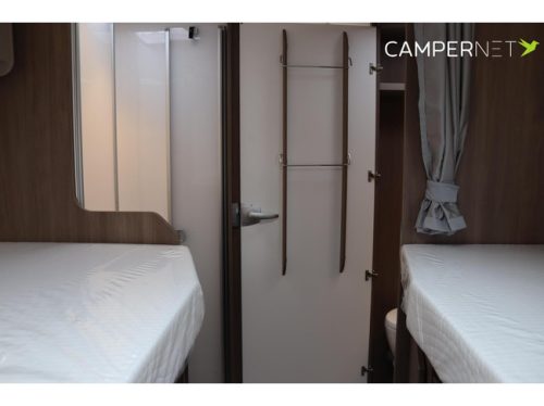 Carado T447 140hp Automatic | Pro+ Package | Pop-up bed | Single beds | Separate shower | Awning | New from stock available | photo: 21