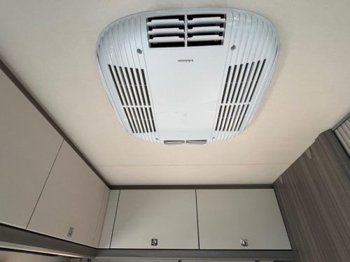 Hobby Optima Ontour 65 HFL French bed, air conditioning, pull-down bed photo: 18