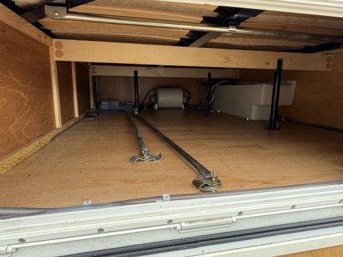 Caravelair Ambiance Style 390 Awning, safe, ALKO AKS photo: 9