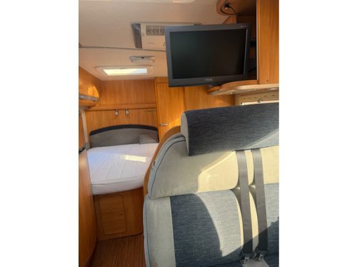 Adria Coral S 680 ST LUCHTVERING / AIRCO / OYSTER SCHOTEL + TV / OVEN / XXL KOELKAST + VRIEZER / CRUISE CONTROL / foto: 20