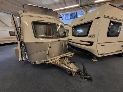 Eriba Touring 542 af fabriek super compleet  foto: 1