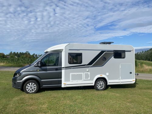 Knaus Vansation Van TI Single Beds photo: 2