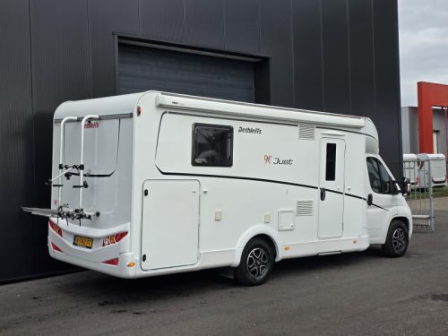 Dethleffs Just 90 T 7052 DBM Queensbed / Hubbett Foto: 4