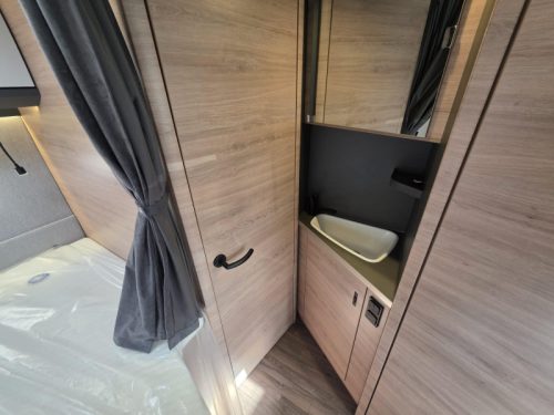 Knaus L!ve Ti 650 MF Platinum 2027 Modell Foto: 9