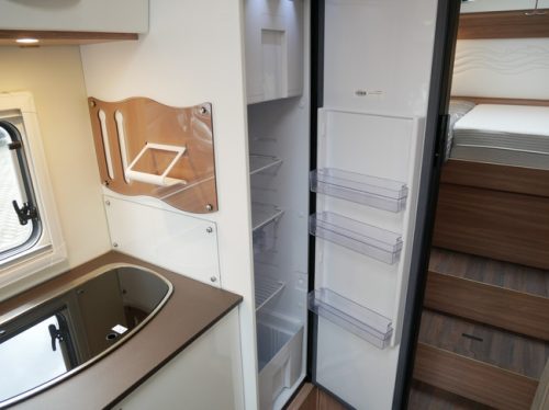 B&uuml;rstner Delfin 690G, Single beds, XXL Garage, XXL Refrigerator!! photo: 13
