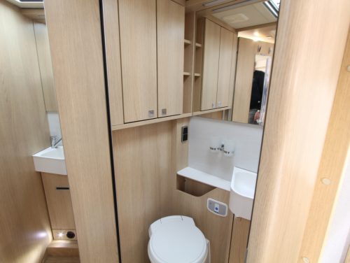 HYMER B690MC photo: 8