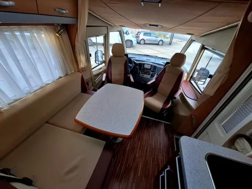 Eura Mobil Terrestra 660 HB Maxfan|Aislamiento invernal foto: 8