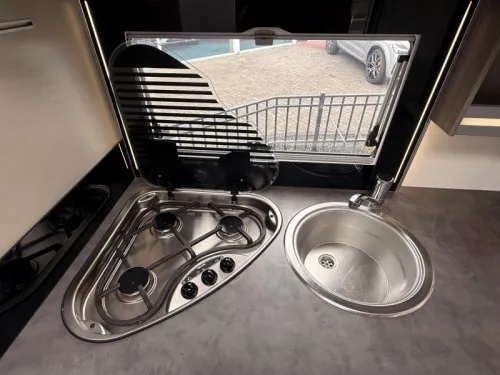 Chausson Titanium 640 HEFB. | WC-DOUCHE | TREKH photo : 11