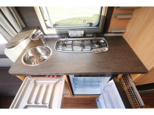 Knaus Sudwind Silver Selection 500 FVU Rangierhilfe/Markise/Klimaanlage Foto: 12